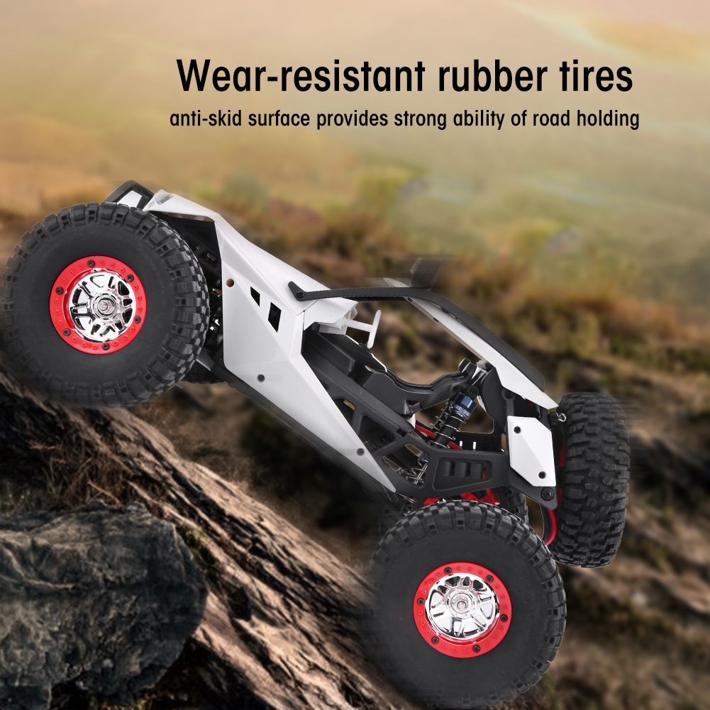 Wltoys 12429 2.4GHz 4WD 1/12 Xe điện RC bánh xích có đèn LED RisingGirl