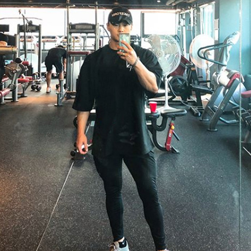 Áo Thun Thể Thao Tay Ngắn Dáng Rộng Chất Liệu cotton plus size m-5xl Cho Nam