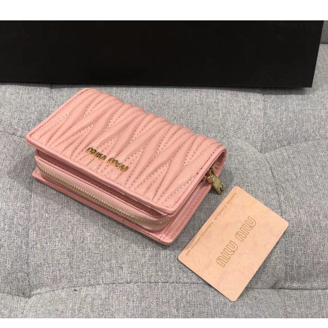 Prepare to ship Hàng Chính Hãng Ví Da Cừu miumiiu Dáng Ngắn Cho Nữ