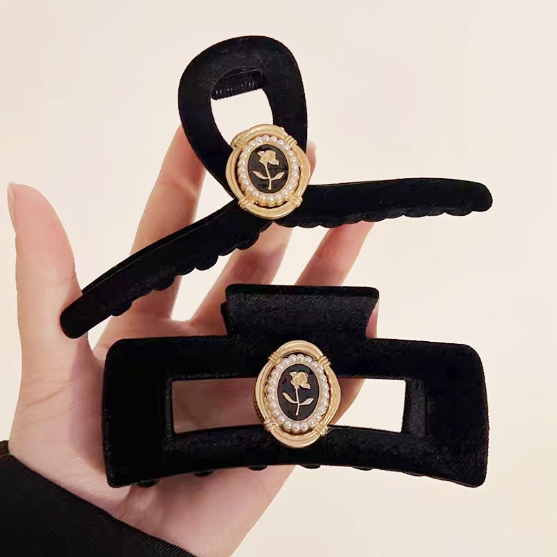 Mh Kẹp Tóc Hình Cá Mập Đôi Bằng Nhung Đen Thời Trang Cao Cấp Dành Cho Bạn Nữ 2023