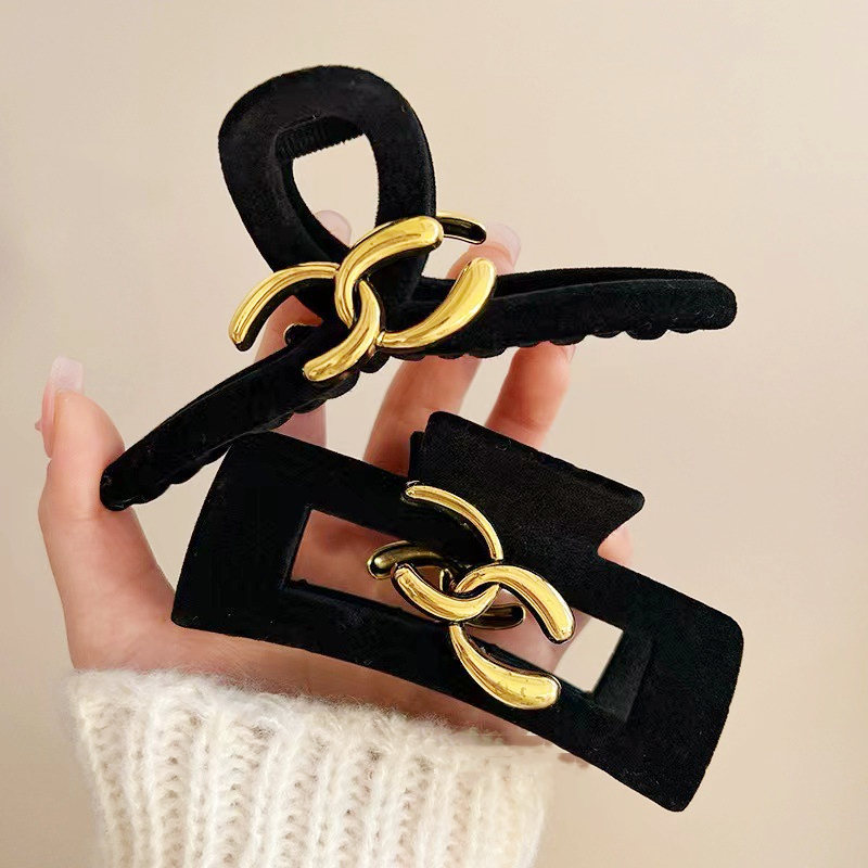 Mh Kẹp Tóc Hình Cá Mập Đôi Bằng Nhung Đen Thời Trang Cao Cấp Dành Cho Bạn Nữ 2023