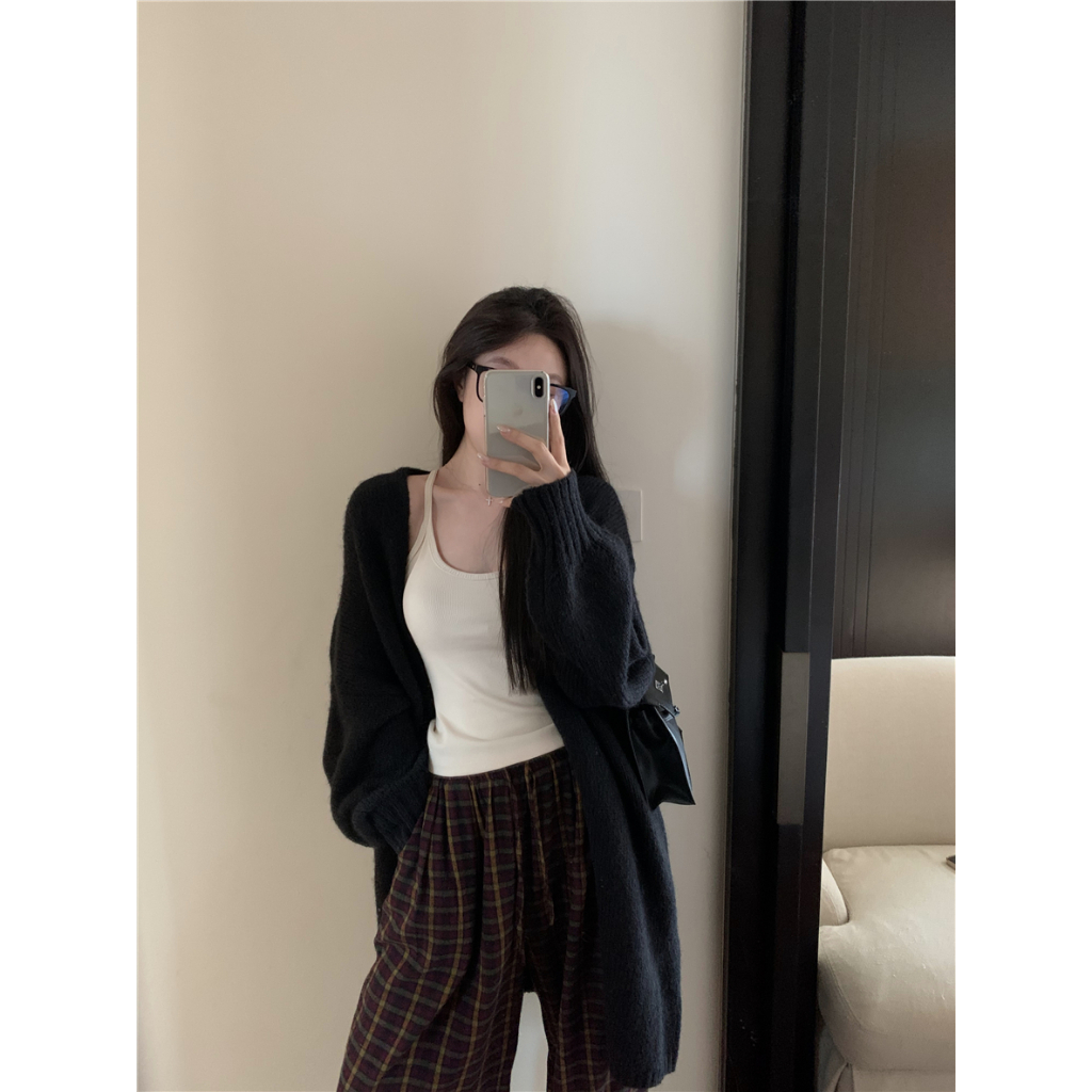 🍓Vintage plaid wide leg casual pants with loose black flesh blocking and stylish large sweater set