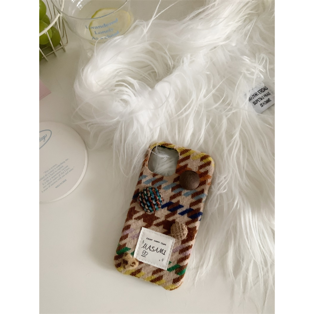 Ốp Điện Thoại Vải Nhung Kẻ Sọc Phối Nút Thời Trang Thu Đông Cho iphone 13 pro max 15 pro max 14 pro max