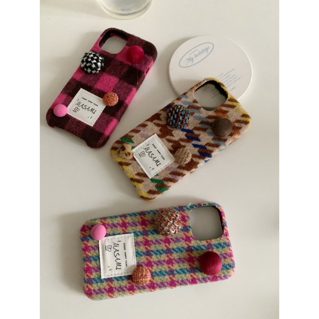 Ốp Điện Thoại Vải Nhung Kẻ Sọc Phối Nút Thời Trang Thu Đông Cho iphone 13 pro max 15 pro max 14 pro max