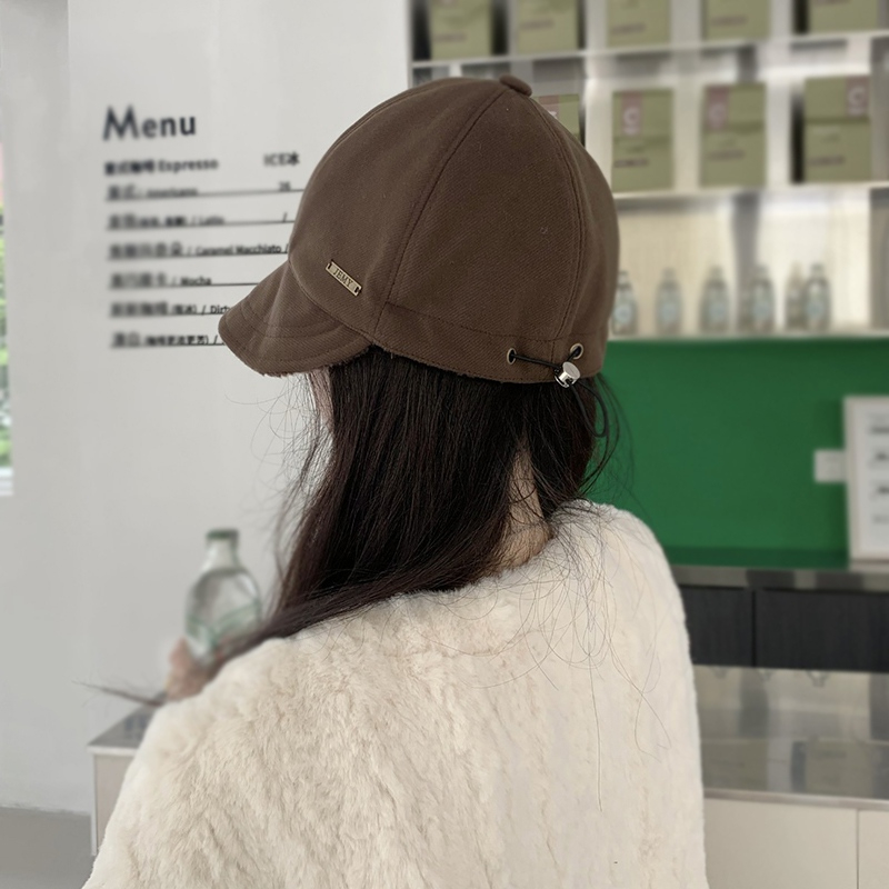 Mũ Lông Cừu Hai Mặt Giữ Ấm Mùa Đông Cho Nữ