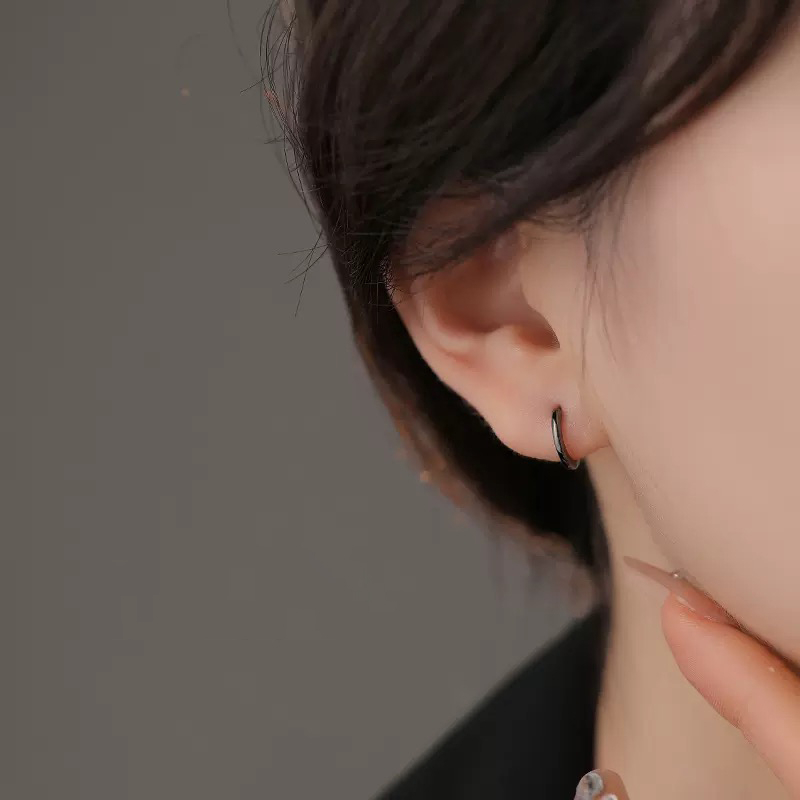 Khuyên tai MAYEBE LAVEND Bông tai Tròn Bằng Thép Titan Màu Bạc Hàn Quốc Cho Cặp Đôi