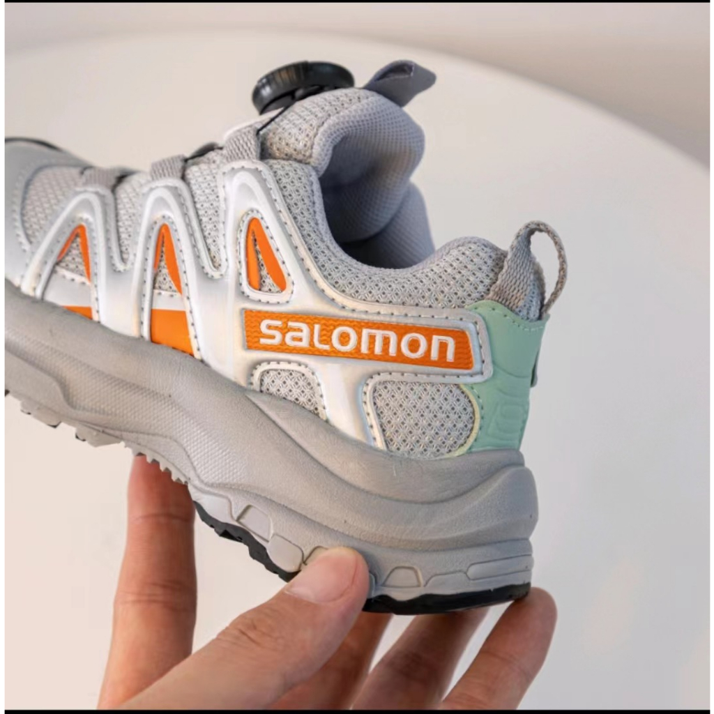 Giày Thể Thao Xoay 373 Samon xt-q Phối Nút Phong Cách Năng Động Cho Bé