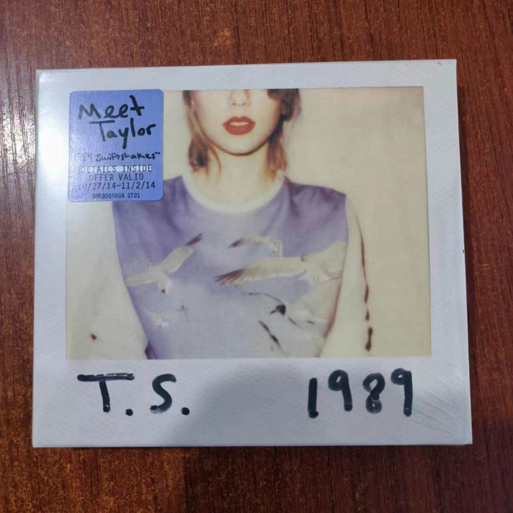 Đĩa Cd Sưu Tầm Các Bài Hát Polaroid B0609 Của Taylor Swift 1989 contains 13 Polaroid