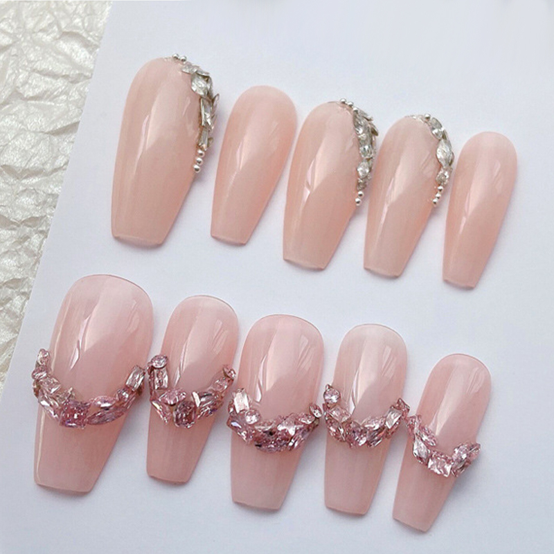 Bộ 50 Hạt Đính Trang Trí Móng Tay Hình Trái Tim / Ngôi Sao / Bướm / Đá Pha Lê Lấp Lánh