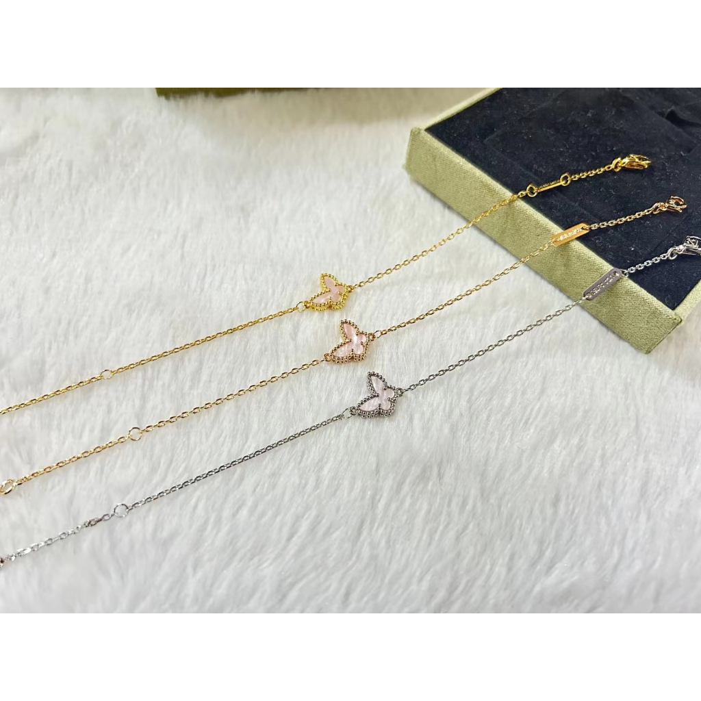 Vòng Tay Hình Bướm Màu Xanh Lá Cây