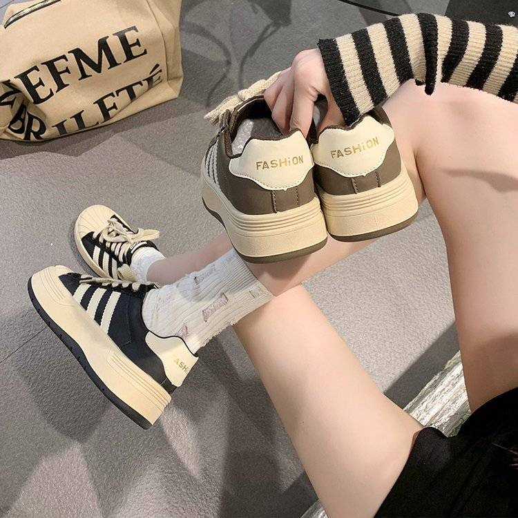 Giày Thể Thao Thoáng Khí Không Trượt Thời Trang Hàn Quốc Cho Nữ