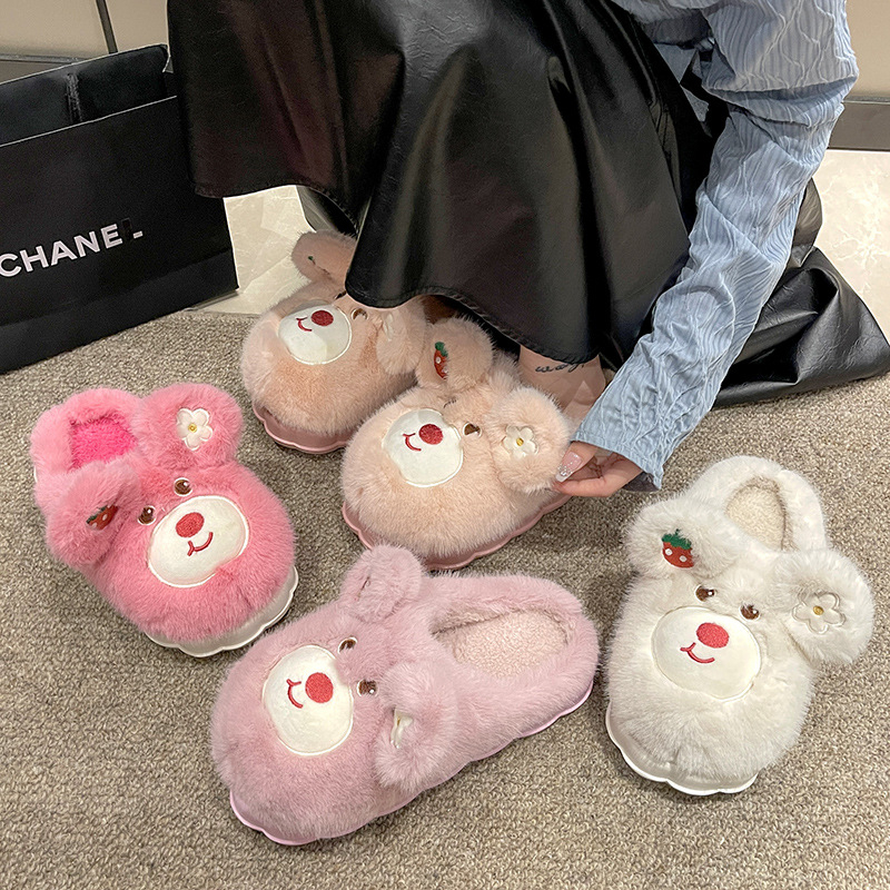 Mùa Thu Đông Mới Họa Tiết Gấu Dâu Tây Dễ Thương Nhà Dép Cotton Ấm Áp