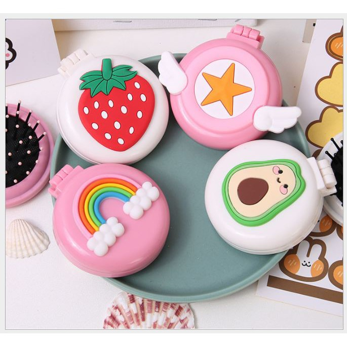 Miumiua🔮SANRIO Gương tròn kèm lược tiện lợi hoạ tiết cute