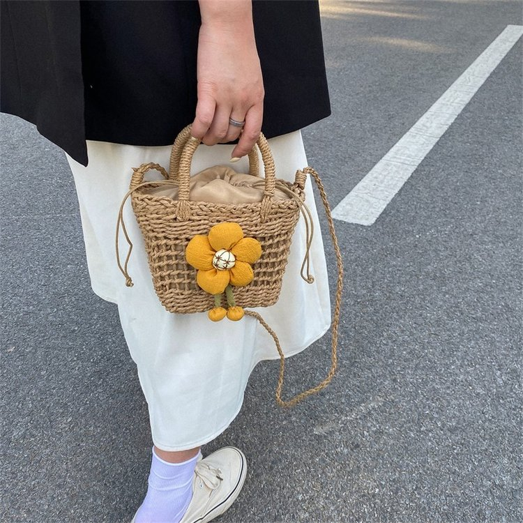 túi xách nữ cói xách đan túi cói nữ mini túi đeo chéo hoa cute 2023 ins Phong cách nóng bỏng