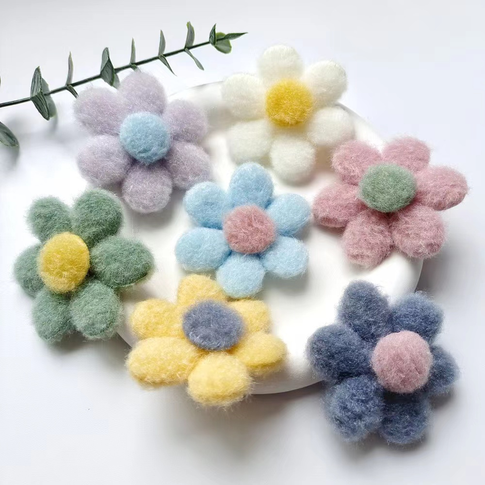 Trâm Cài Áo Hình Bông Hoa Nhỏ Xinh