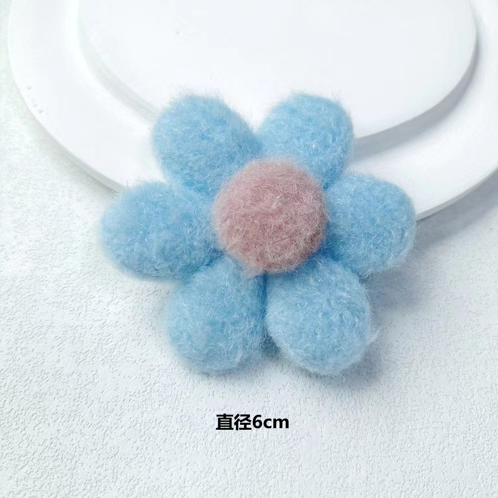 Trâm Cài Áo Hình Bông Hoa Nhỏ Xinh