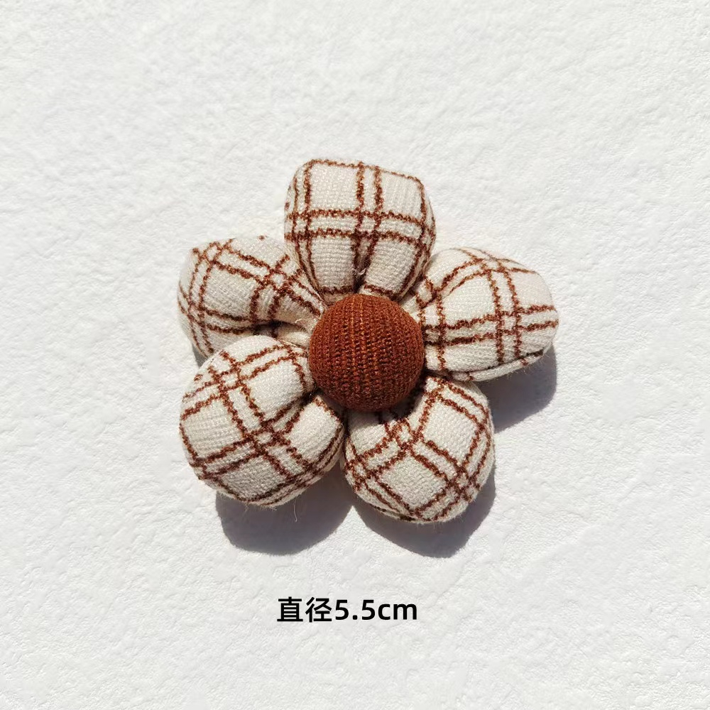 Ghim Cài Túi Xách Điện Thoại Hình Hoa Vải Lông Sọc Ca Rô Dễ Thương