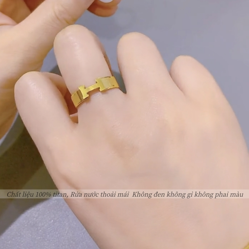 Nhẫn titan không gỉ mạ vàng 18k thiết kế mặt chữ H phong cách thời thượng trẻ trung dành cho nữ
