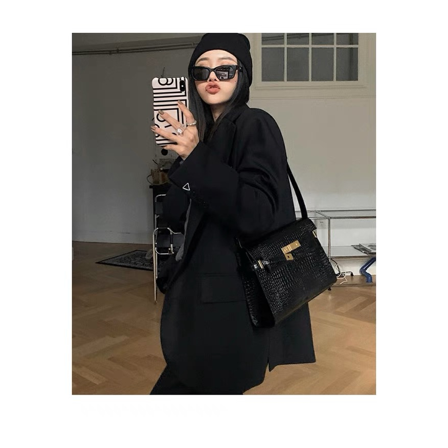 Túi 2023 túi phong cách mới hợp thời trang woods manhattan túi nữ da thật all-match kelly túi one-shoulder messenger underar