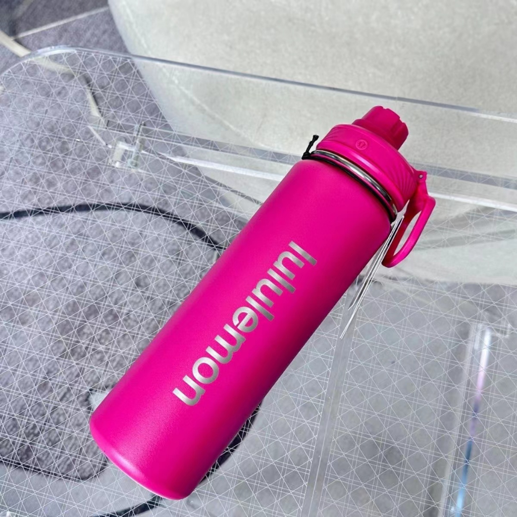 Bình Nước Thể Thao Cách Nhiệt Có Tay Cầm Dung Tích 24oz / 710ml