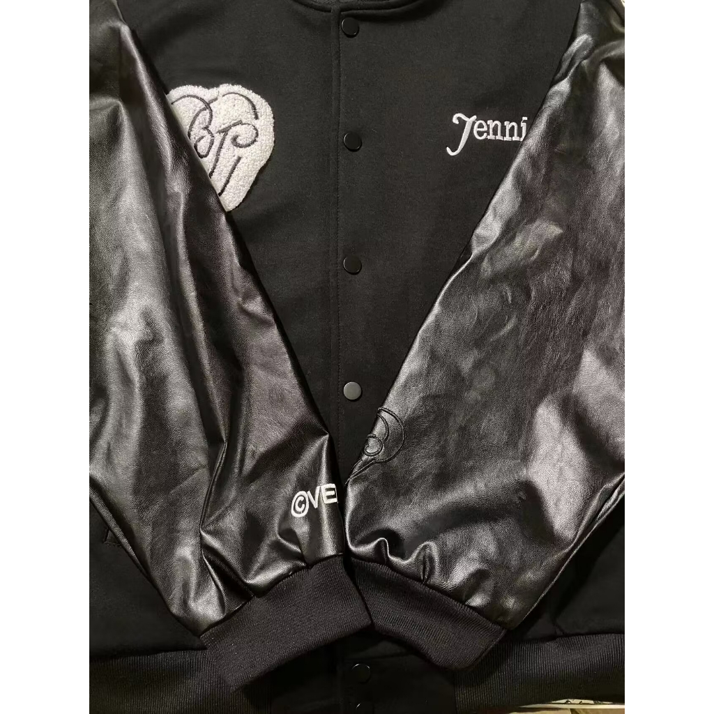 Áo Khoác bomber Da pu Tay Dài Dáng Rộng In Hình blackpink jennie rose Kiểu retro Mỹ