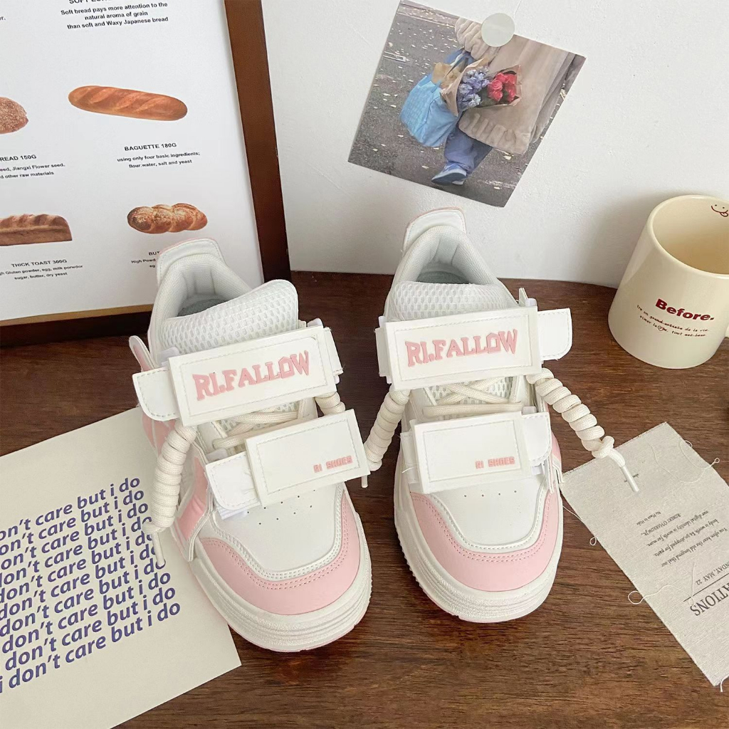 Giày Thể Thao Đế Dày Kiểu Dáng Dễ Thương Xinh Xắn