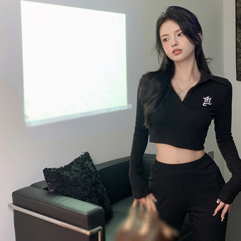 Áo Croptop Tay Dài Màu Sắc Đơn Giản Cho Nữ