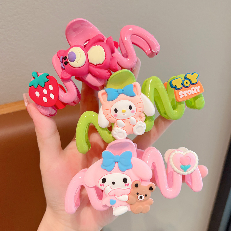 Miumiua🔮2023 SANRIO Phim Hoạt hình gấu dâu lấy kẹp sóng cá mập kẹp mũ cài tóc