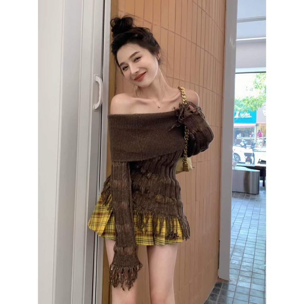 Kumikumi Áo Dệt Kim Tay Dài Hở Vai Màu Trơn Thời Trang Hàn Quốc Dành Cho Nữ