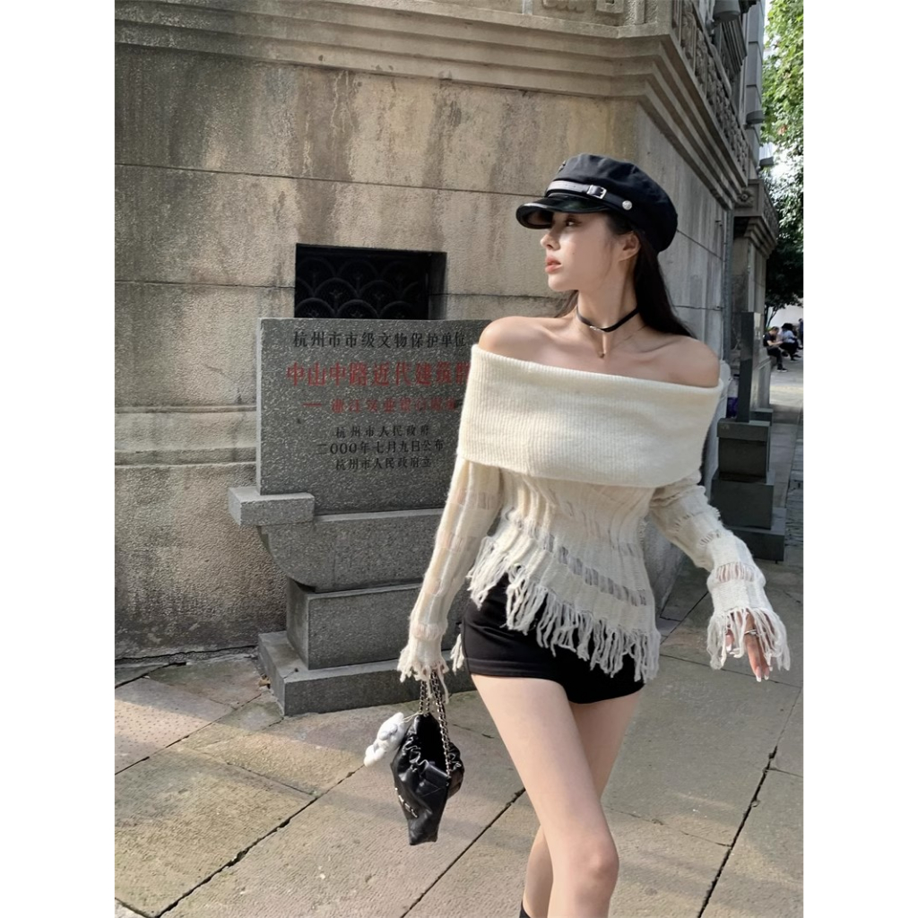Kumikumi Áo Dệt Kim Tay Dài Hở Vai Màu Trơn Thời Trang Hàn Quốc Dành Cho Nữ