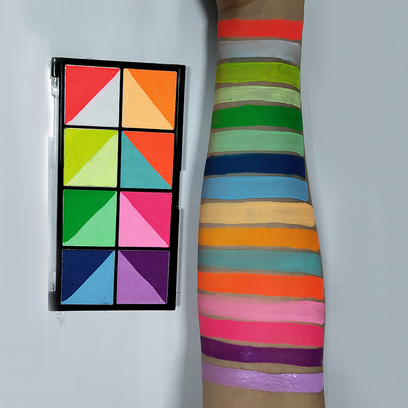 Bảng Vẽ 16 Màu Dạ Quang Hóa Trang Lễ Halloween