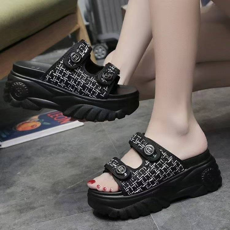 Dép sandal đế dày dép lê tăng chiều cao đế dày bánh xốp thường ngày phong cách Hàn Quốc