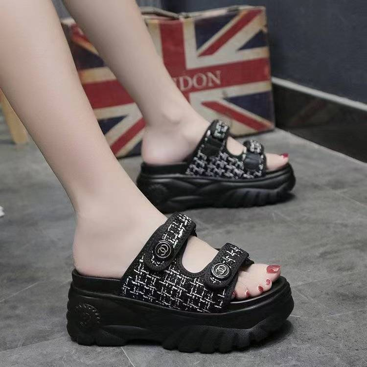 Dép sandal đế dày dép lê tăng chiều cao đế dày bánh xốp thường ngày phong cách Hàn Quốc