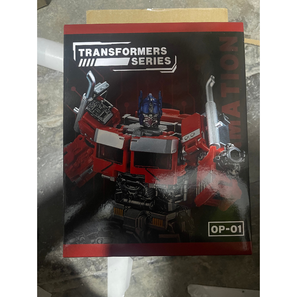 Ko Đồ trang trí Đồ Chơi Xe Hơi Biến Hình 7 optimus prime op-01