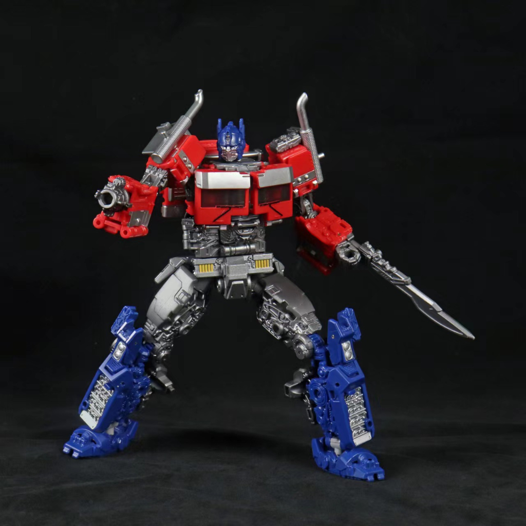 Ko Đồ trang trí Đồ Chơi Xe Hơi Biến Hình 7 optimus prime op-01