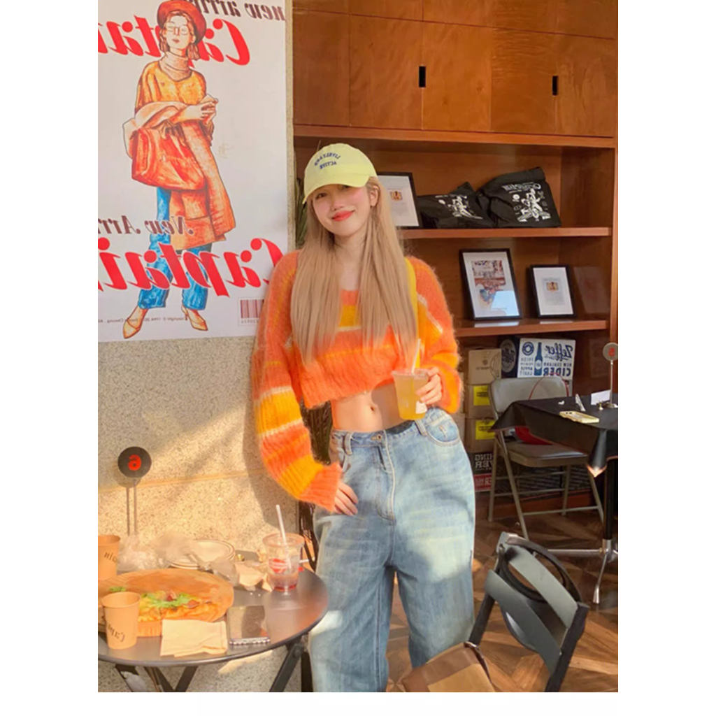 Fine studio Áo sweater Dệt Kim Dáng Rộng Ngắn Lưng Cao Màu Cam Kẻ Sọc Phong Cách Nhẹ Nhàng Thời Trang Thu Đông Dành Cho Nữ