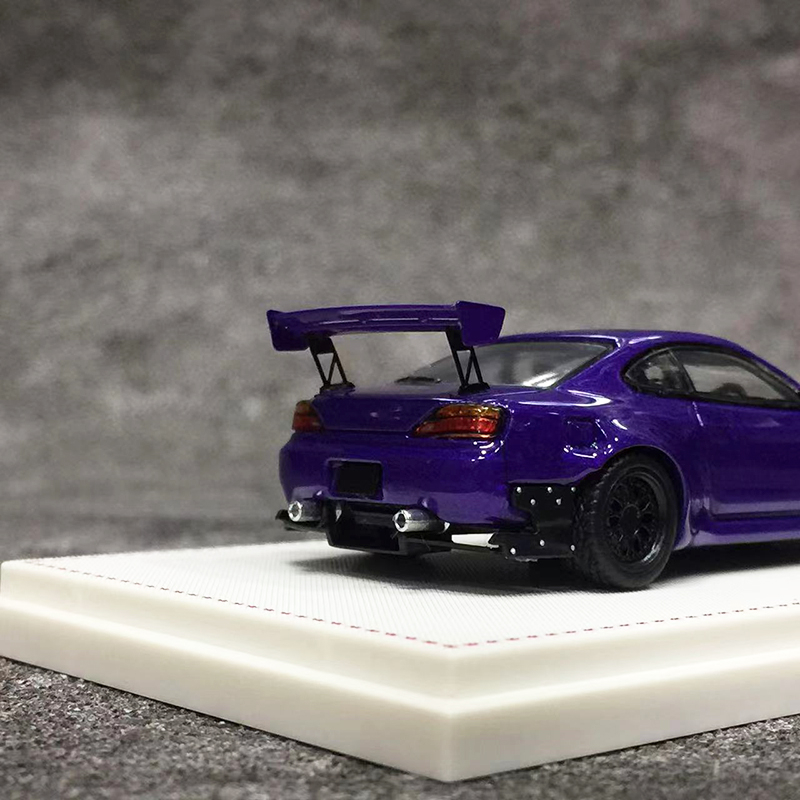 Mô Hình Xe Hơi nissan silvia s15 Bằng Hợp Kim Tỉ Lệ 1: 64