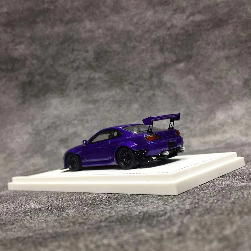 Mô Hình Xe Hơi nissan silvia s15 Bằng Hợp Kim Tỉ Lệ 1: 64