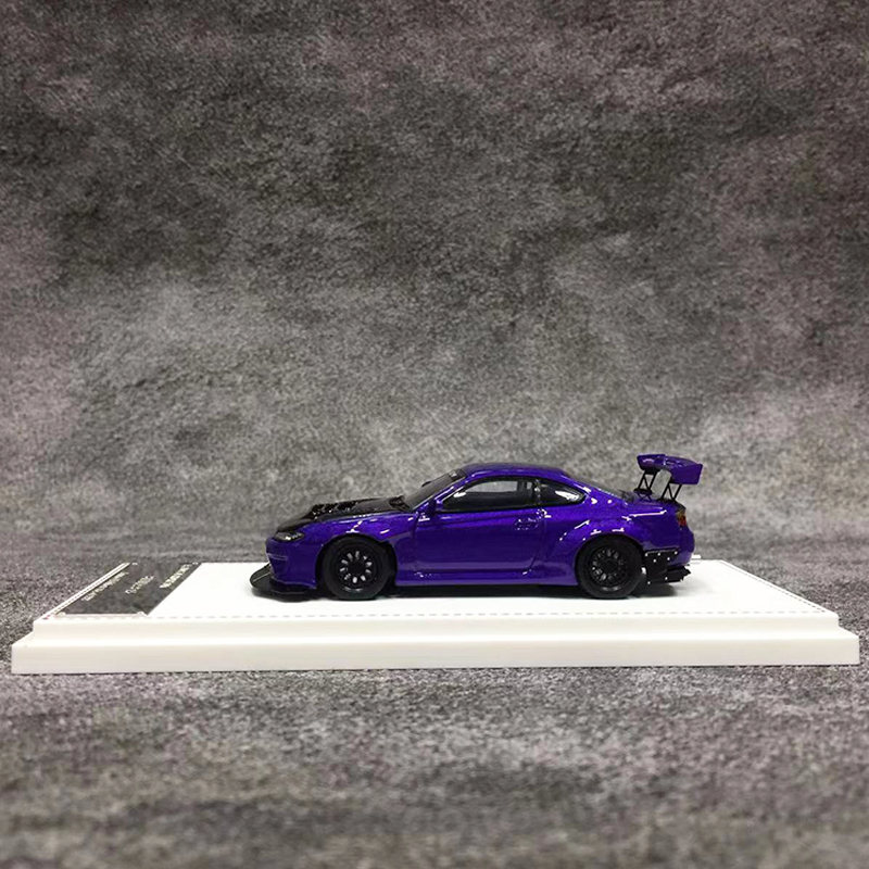 Mô Hình Xe Hơi nissan silvia s15 Bằng Hợp Kim Tỉ Lệ 1: 64
