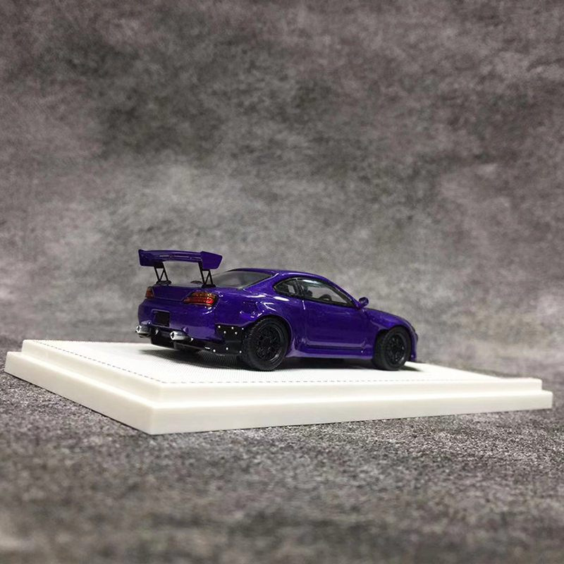 Mô Hình Xe Hơi nissan silvia s15 Bằng Hợp Kim Tỉ Lệ 1: 64