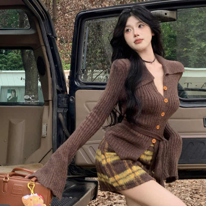 Set Áo Len Tay Dài Cổ Chữ v + Chân Váy Caro Lưng Cao Thời Trang Nữ