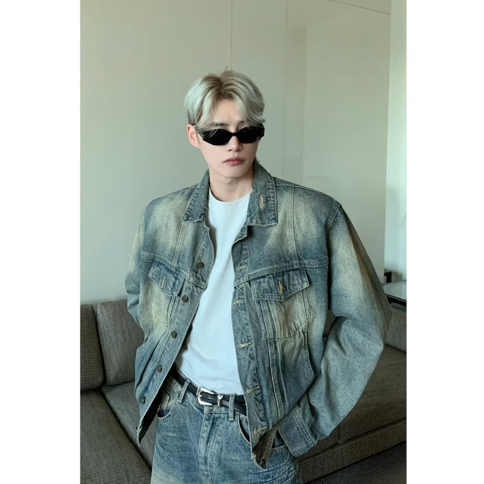 2023 New Áo khoác jean nam màu bò xanh cào xước phong cách cổ điển sành điệu áo khoác tay dài dáng rộng thoải màu sắc đơn giản thoải mái