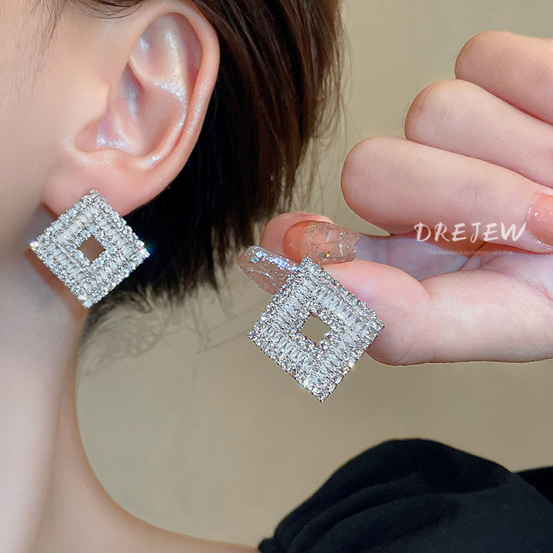 Bông Tai Mạ Bạc 925 Đính Đá zircon Hình Thoi Đơn Giản Sang Trọng