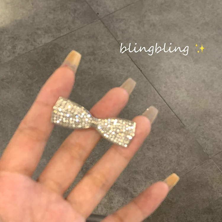 Thời Trang Kẹp Tóc Hình Nơ Đính Kim Cương Giả Màu Bạc Làm Quà Sinh Nhật Cho Nữ