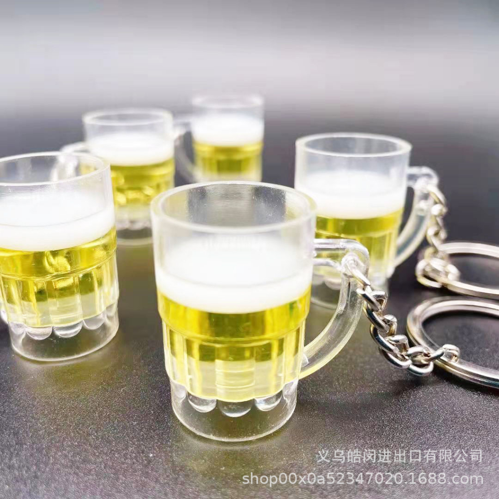 Móc Khóa Mặt Kính Hình Ly Bia Độc Đáo