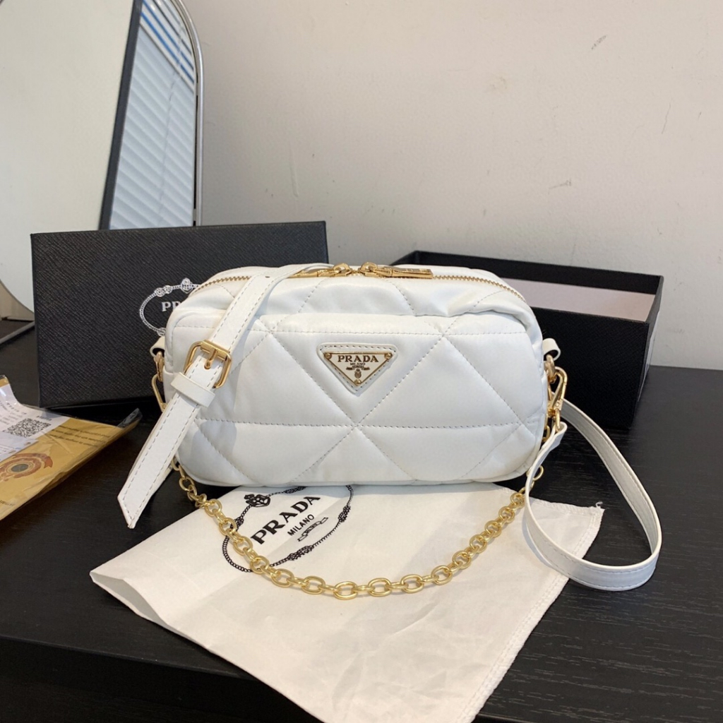 Túi Xách prada Dây Xích Dễ Phối Đồ Thời Trang Cho Nữ