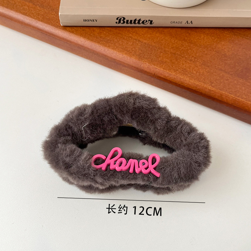 Dễ Thương Kẹp Tóc Hình Đám Mây Lông Xù Nhiều Màu Đáng Yêu Thời Trang Cho Nữ