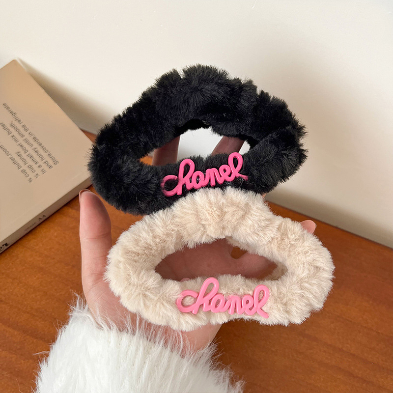 Dễ Thương Kẹp Tóc Hình Đám Mây Lông Xù Nhiều Màu Đáng Yêu Thời Trang Cho Nữ