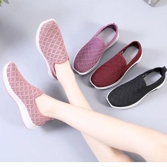 Giày Lưới Đế Mềm Siêu Nhẹ Co Giãn Dành Cho Nữ