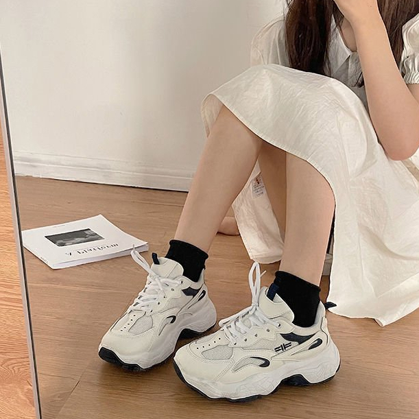 Giày Thể Thao Đế Dày Thoáng Khí Thời Trang Năng Động